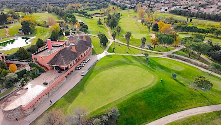 | Foto: https://www.norbaclub.es/golf/tarifas