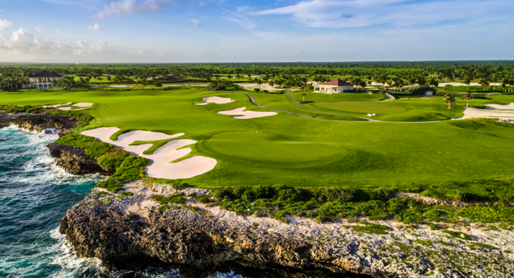 | Foto: https://www.puntacana.com/es/golf/corales-golf-course